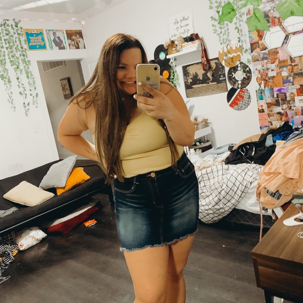denim skirt